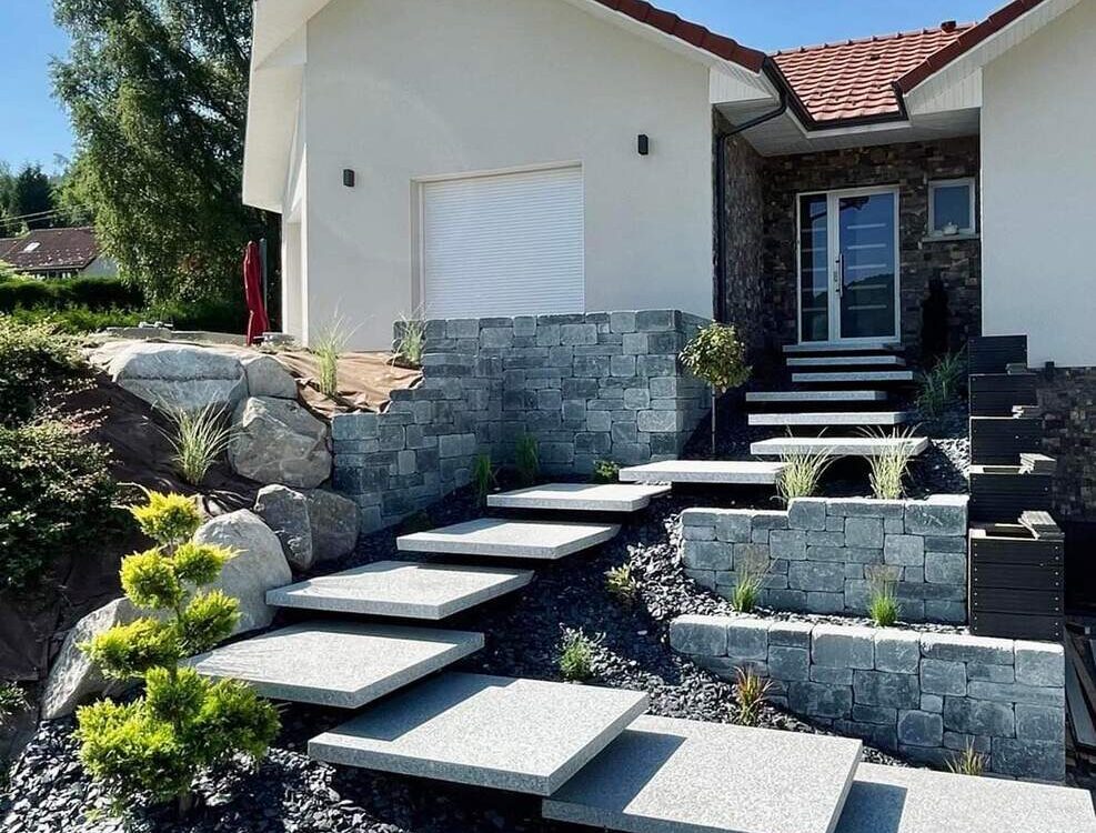 RECEIVED_396967952376338 987X750 | www.jardin-design-68.fr Quels sont les avantages d’un dallage en pierre ? Colmar